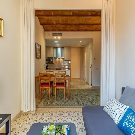 2098 - Ab Sagrada Familia Bofill Apartman